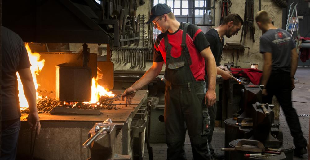 Students in the farrier school of Christoph Schweppe